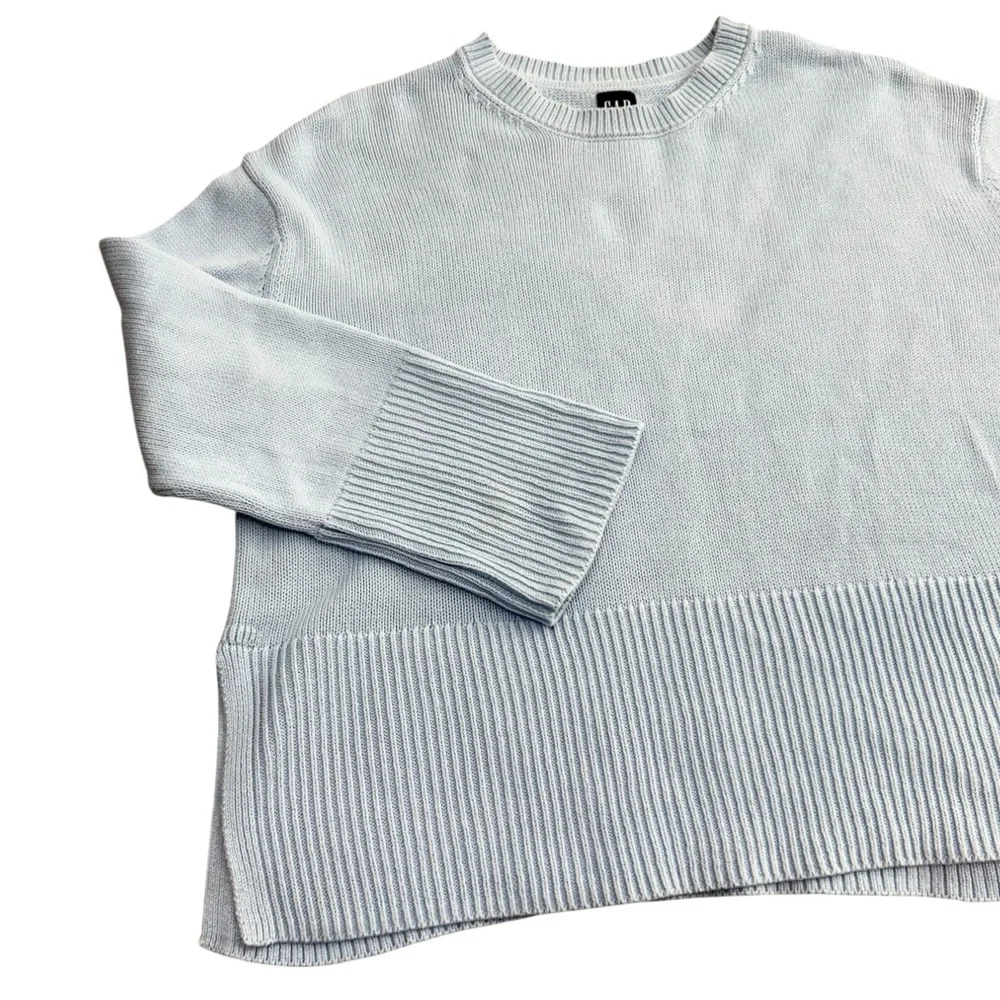 Gap Sweater Crew Neck Wide Ribbed Hem Cuffs Women Sz Small Side Slit Light Blue - Picture 2 of 10